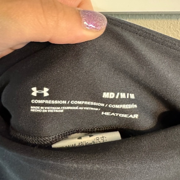 2/$10 Under Armour Black Leggings with Multicolor Accents - Picture 3 of 3